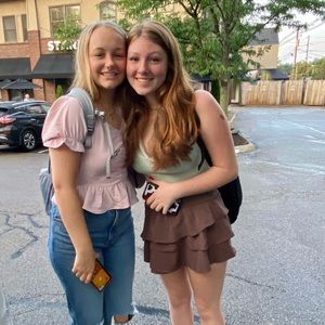 Meet your Posher, Tori